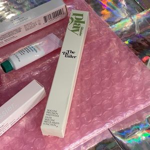 Glossier Makeup - Glossier you look good mirror bundle balm brow etc Glossier Makeup - Glossier you look good mirror bundle balm brow etc